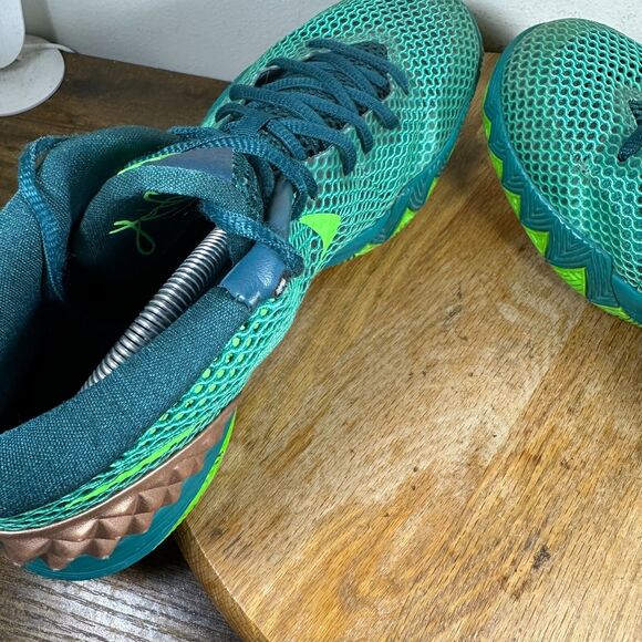 Nike Kyrie Irving Kyrie 1 Australia Green Shoes Sneaker Men's Size 12 705277-333 - Picture 6 of 9